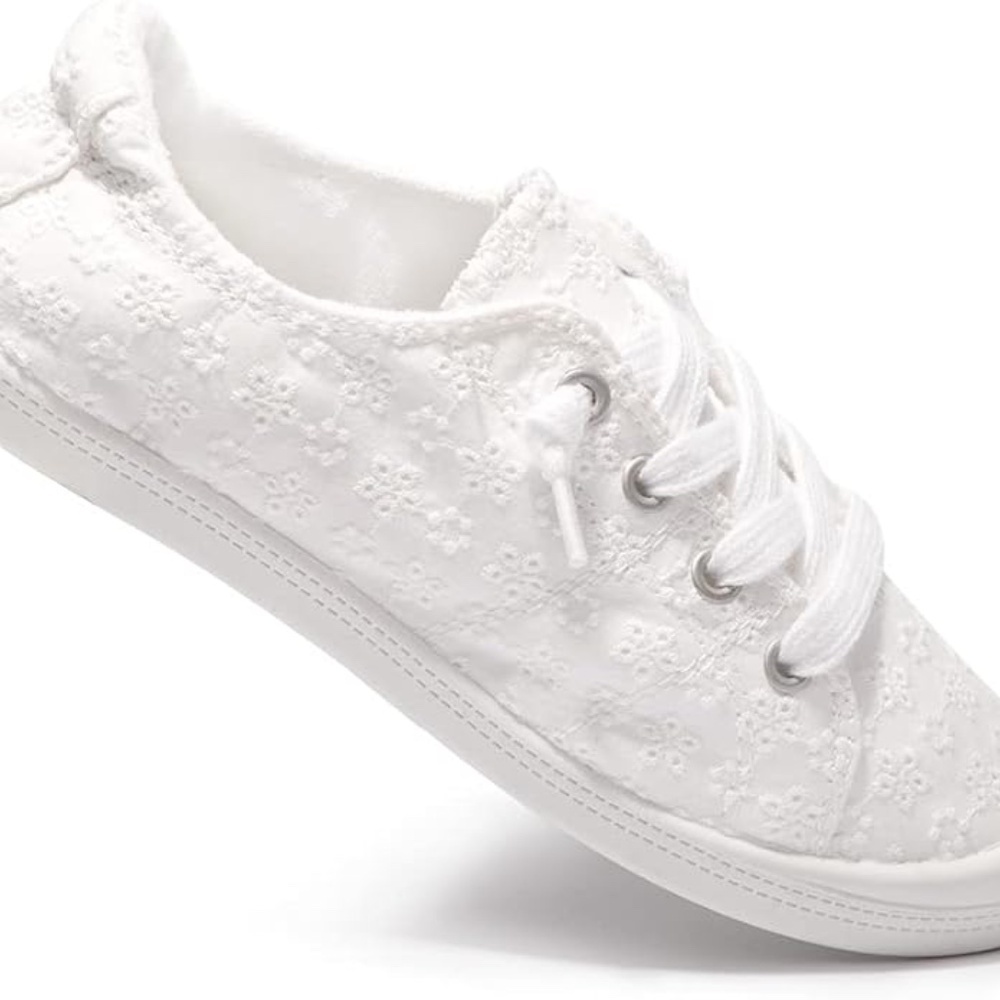 Women's Slip On Canvas Sneaker Low Top Casual Walking Shoes Classic Comfort Flat - Picture 4 of 6